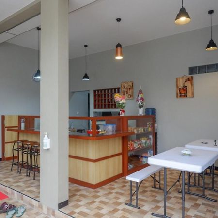 Hotel RedDoorz near Kampus UMP Purwokerto 2 Sumbang Zewnętrze zdjęcie