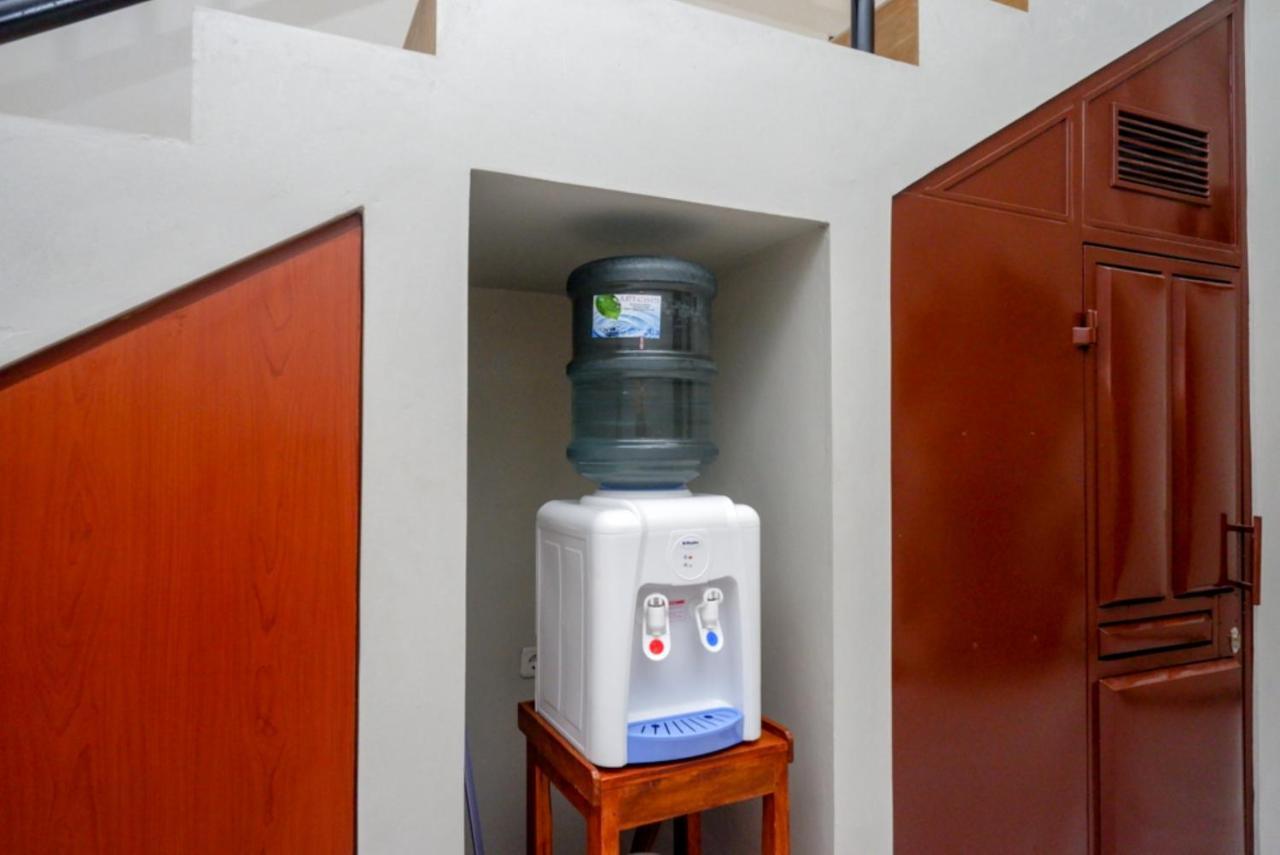 Hotel RedDoorz near Kampus UMP Purwokerto 2 Sumbang Zewnętrze zdjęcie